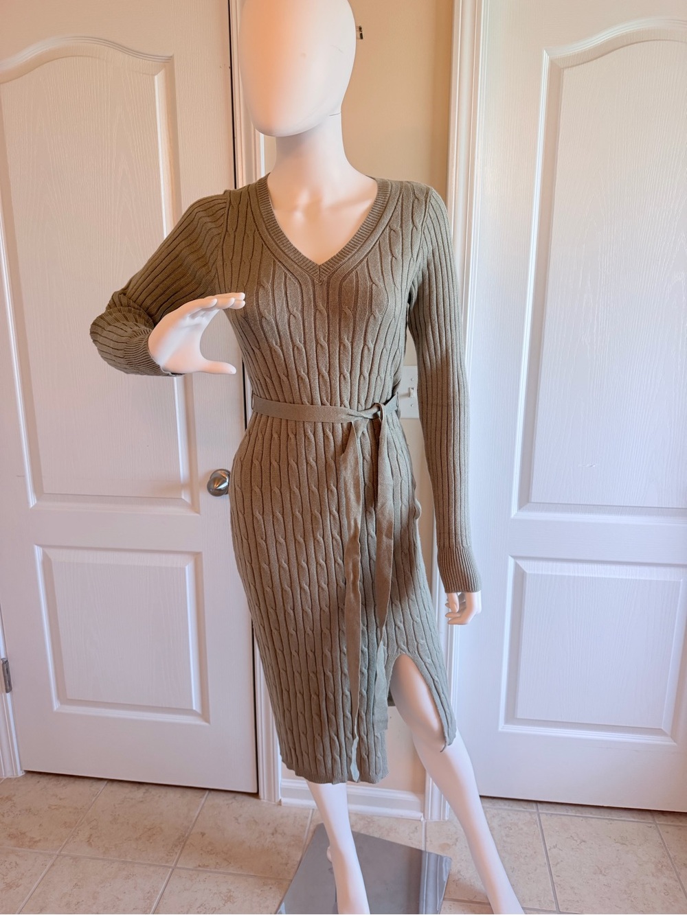 New Merokeety Pullover Belted Bodycon Cable-Knit Slit Sweater Midi Dress